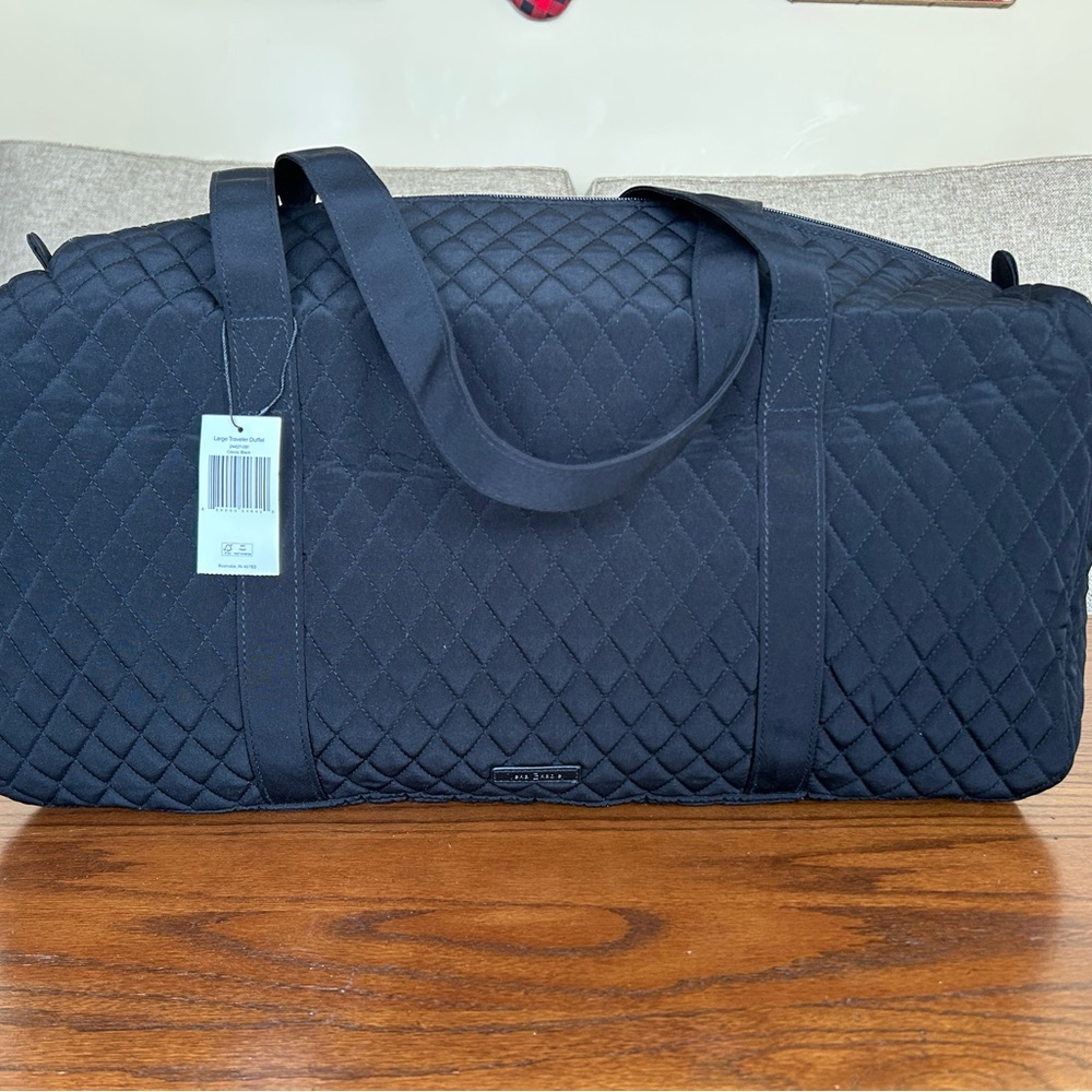 NWT Vera Bradley Large Travel Duffle - Classic Black